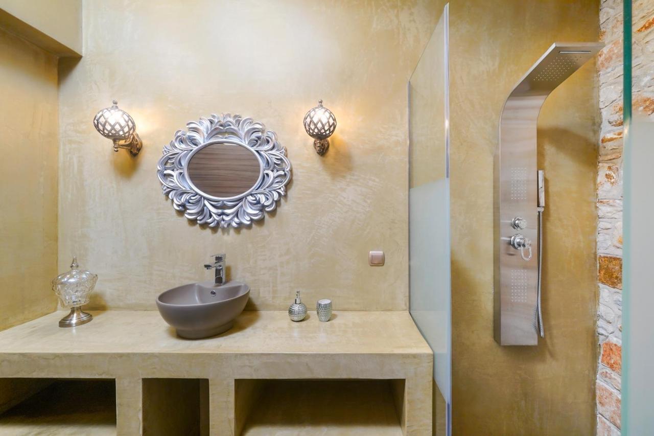 スカラ・ポタミアス Kastro Stone Houseヴィラ エクステリア 写真